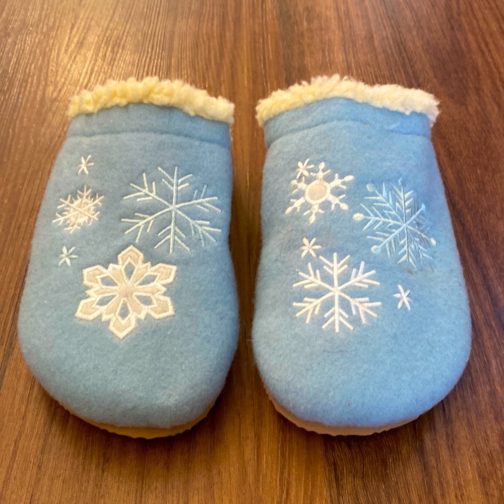 Lands’ End fuzzy slippers